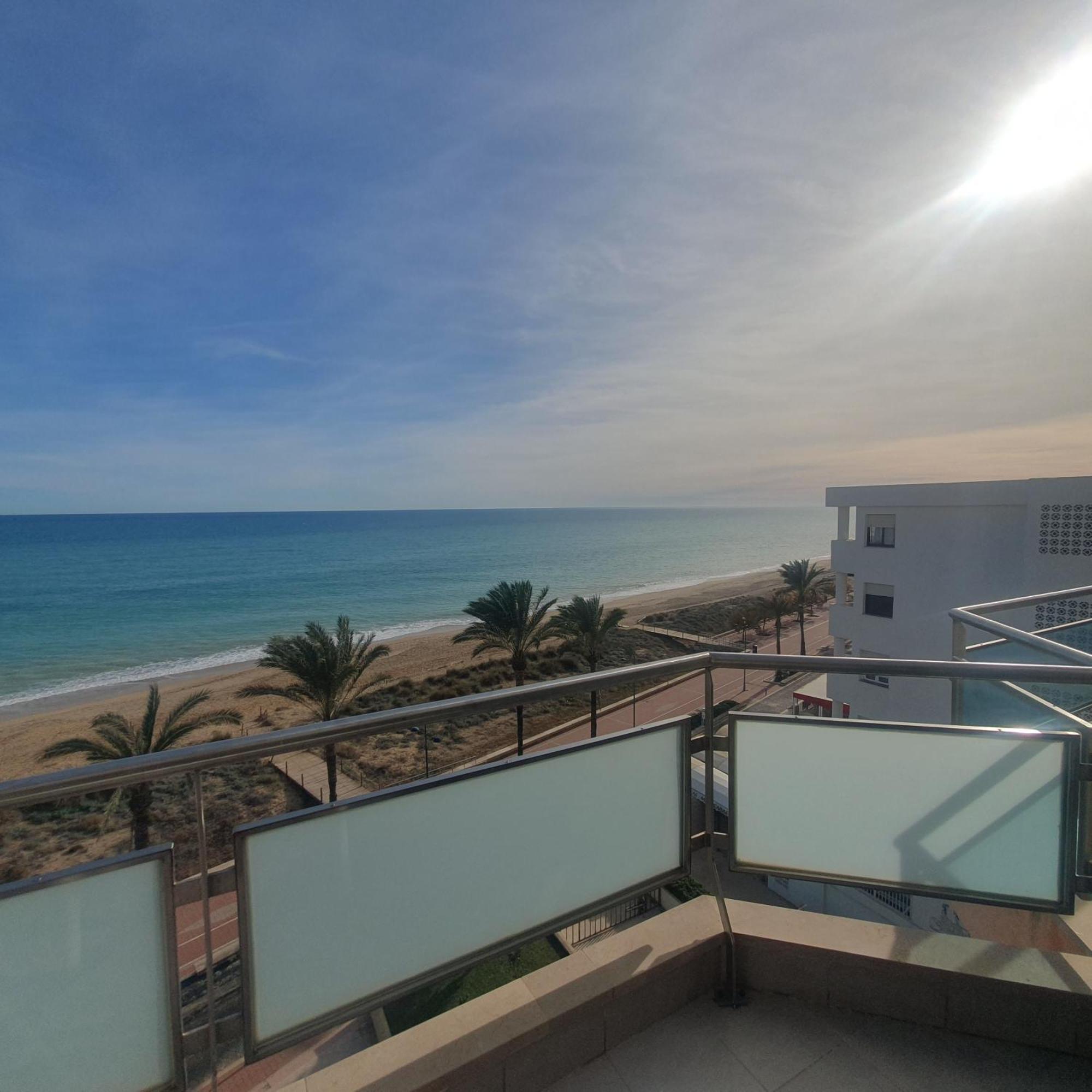 Surfing Primera Linea De Playa Apartament